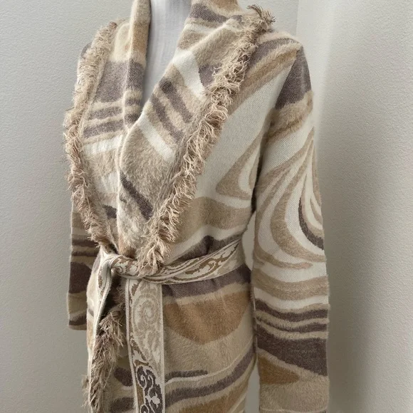Cardigan with matching tote bag. NWT. M/L size. - Picture 7 of 9